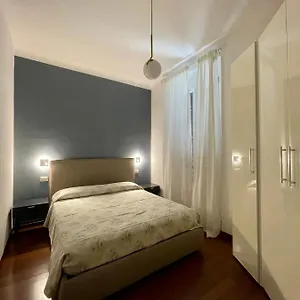The Painting Apartment. A And Lovely In Appartement